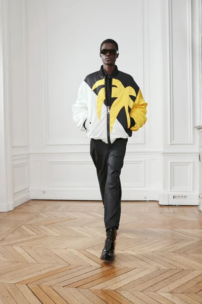 Look 7